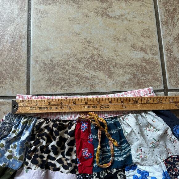 Made In India Patch Work Elastic Waist Shorts Boho Artsy Colorful Pockets - Picture 5 of 9